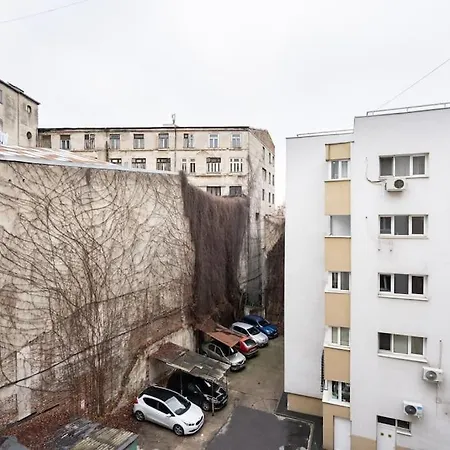 Apartment Charming 1br - Rosetti - Close To Everything *