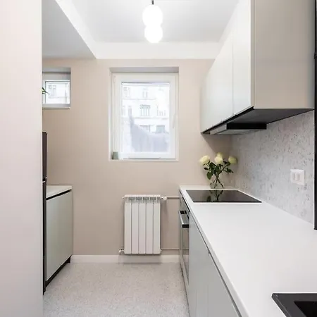 Charming 1br - Rosetti - Close To Everything Bucharest